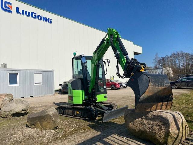 LIUGONG 9027 FE Electric, SW OQ 30 (12005252) - Miniexcavadora: foto 4 LIUGONG 9027 FE Electric, SW OQ 30 (12005252) - Miniexcavadora: foto 4