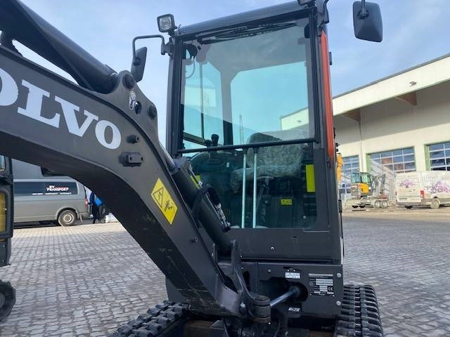 Miniexcavadora Volvo EC 18 E MIETE / RENTAL (12001764): foto 12 Miniexcavadora Volvo EC 18 E MIETE / RENTAL (12001764): foto 12