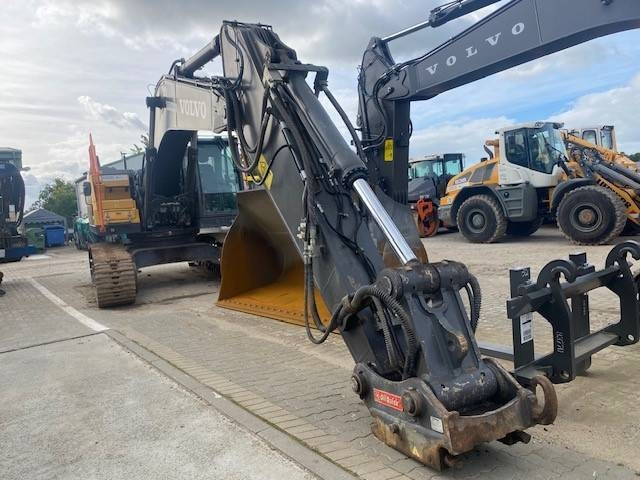 Volvo EC 300 E NL MIETE / RENTAL (12001057) - Excavadora de cadenas: foto 4 Volvo EC 300 E NL MIETE / RENTAL (12001057) - Excavadora de cadenas: foto 4