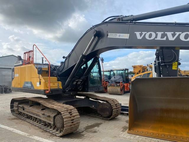 Volvo EC 300 E NL MIETE / RENTAL (12001057) - Excavadora de cadenas: foto 1 Volvo EC 300 E NL MIETE / RENTAL (12001057) - Excavadora de cadenas: foto 1