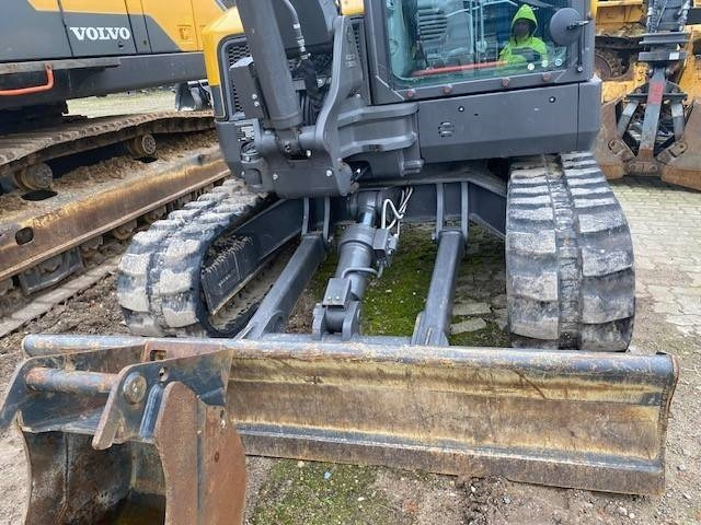 Miniexcavadora Volvo ECR 88 D X1+X3, VAH MIETE / RENTAL (12002080): foto 10 Miniexcavadora Volvo ECR 88 D X1+X3, VAH MIETE / RENTAL (12002080): foto 10