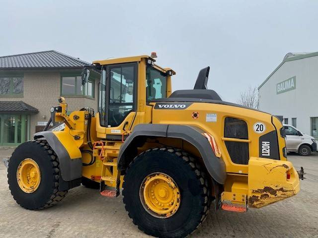 Volvo L 120 H MIETE / RENTAL (12000892) - Cargadora de ruedas: foto 3 Volvo L 120 H MIETE / RENTAL (12000892) - Cargadora de ruedas: foto 3