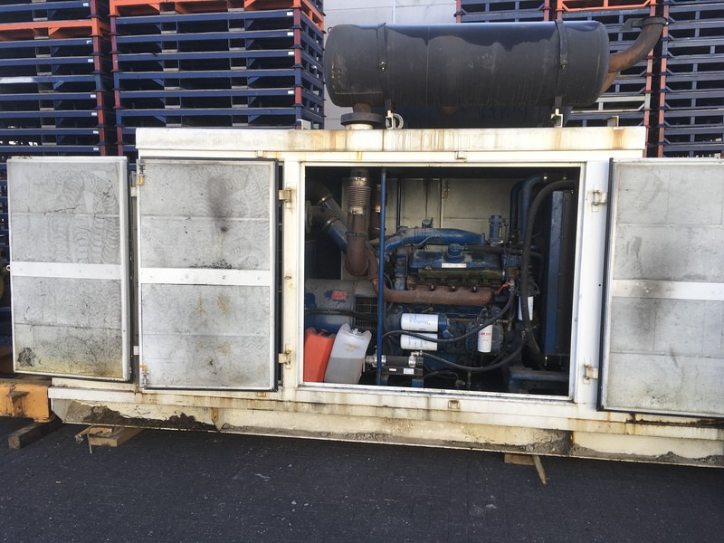 Detroit Diesel AMFORD DETROIT DIESEL 8V92TA GENERATOR 450 KVA USED - Generador industriale: foto 2 Detroit Diesel AMFORD DETROIT DIESEL 8V92TA GENERATOR 450 KVA USED - Generador industriale: foto 2