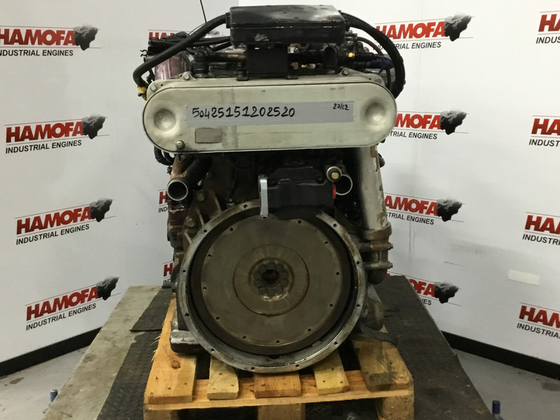 MAN D2066 LOH26 USED - Motor para Maquinaria de construcción: foto 2 MAN D2066 LOH26 USED - Motor para Maquinaria de construcción: foto 2