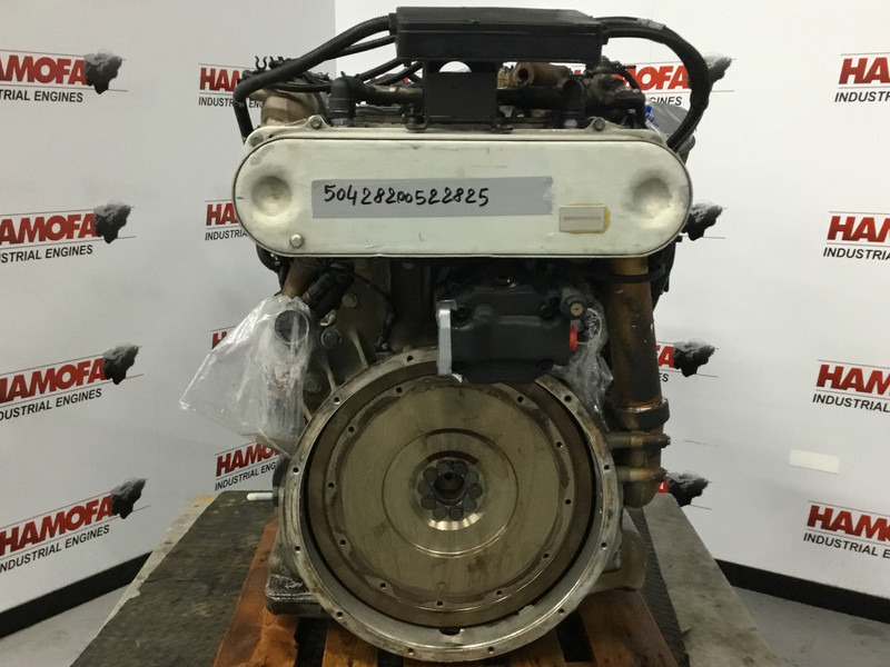 MAN D2066 LOH26 USED - Motor para Maquinaria de construcción: foto 2 MAN D2066 LOH26 USED - Motor para Maquinaria de construcción: foto 2