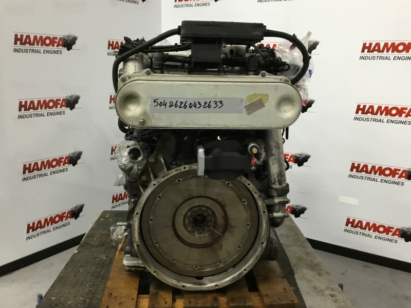 MAN D2066 LOH26 USED - Motor para Maquinaria de construcción: foto 3 MAN D2066 LOH26 USED - Motor para Maquinaria de construcción: foto 3