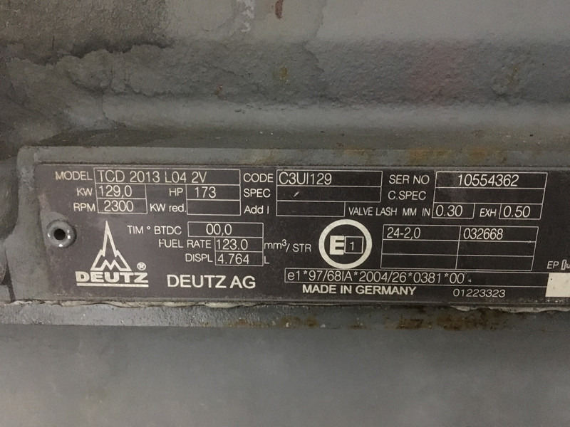 Maquinaria de construcción Deutz TCD2013L04 2V FOR PARTS: foto 6