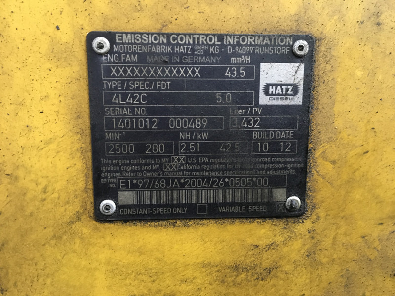 Hatz 4L42C FOR PARTS - Maquinaria de construcción: foto 5 Hatz 4L42C FOR PARTS - Maquinaria de construcción: foto 5
