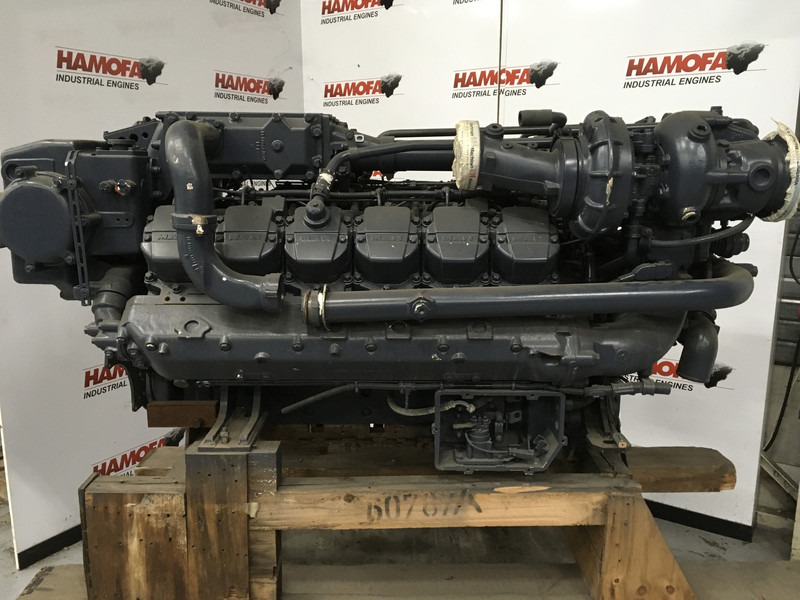 MAN D2842-LE423 USED - Maquinaria de construcción: foto 2 MAN D2842-LE423 USED - Maquinaria de construcción: foto 2