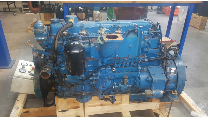 Mitsubishi 6D16 USED - Maquinaria de construcción: foto 1 Mitsubishi 6D16 USED - Maquinaria de construcción: foto 1