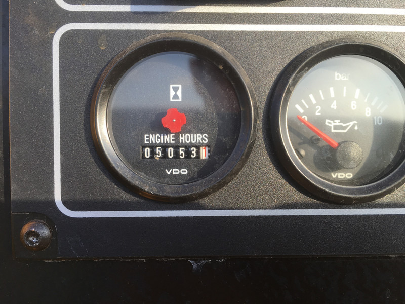 Volvo PENTA TAD1230G GENERATOR 400KVA FOR PARTS - Generador industriale: foto 5 Volvo PENTA TAD1230G GENERATOR 400KVA FOR PARTS - Generador industriale: foto 5