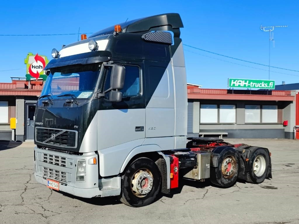 Volvo FH 13 - Cabeza tractora: foto 1 Volvo FH 13 - Cabeza tractora: foto 1