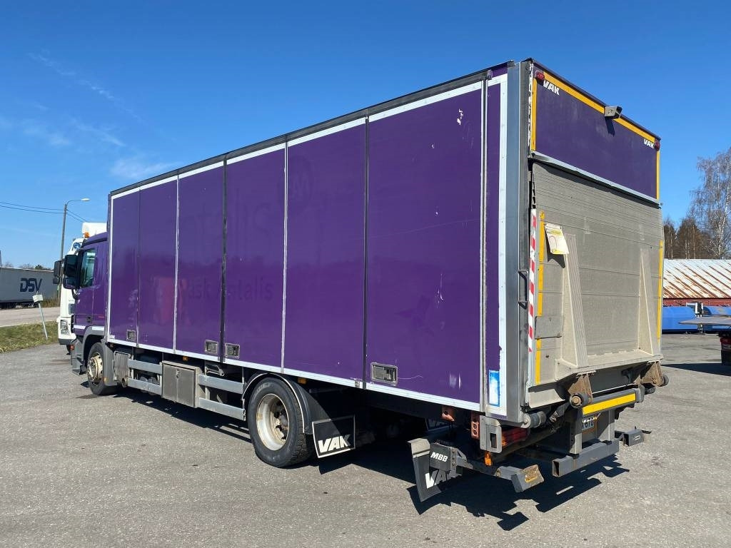 Mercedes-Benz Actros 1832 - Camión caja cerrada: foto 3 Mercedes-Benz Actros 1832 - Camión caja cerrada: foto 3