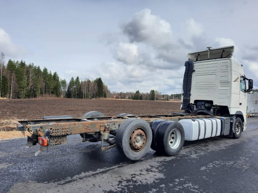 Volvo FH13 - Camión chasis: foto 4 Volvo FH13 - Camión chasis: foto 4