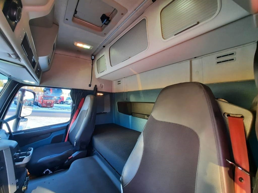 Volvo FM-13 - Camión portacontenedore/ Intercambiable: foto 5 Volvo FM-13 - Camión portacontenedore/ Intercambiable: foto 5