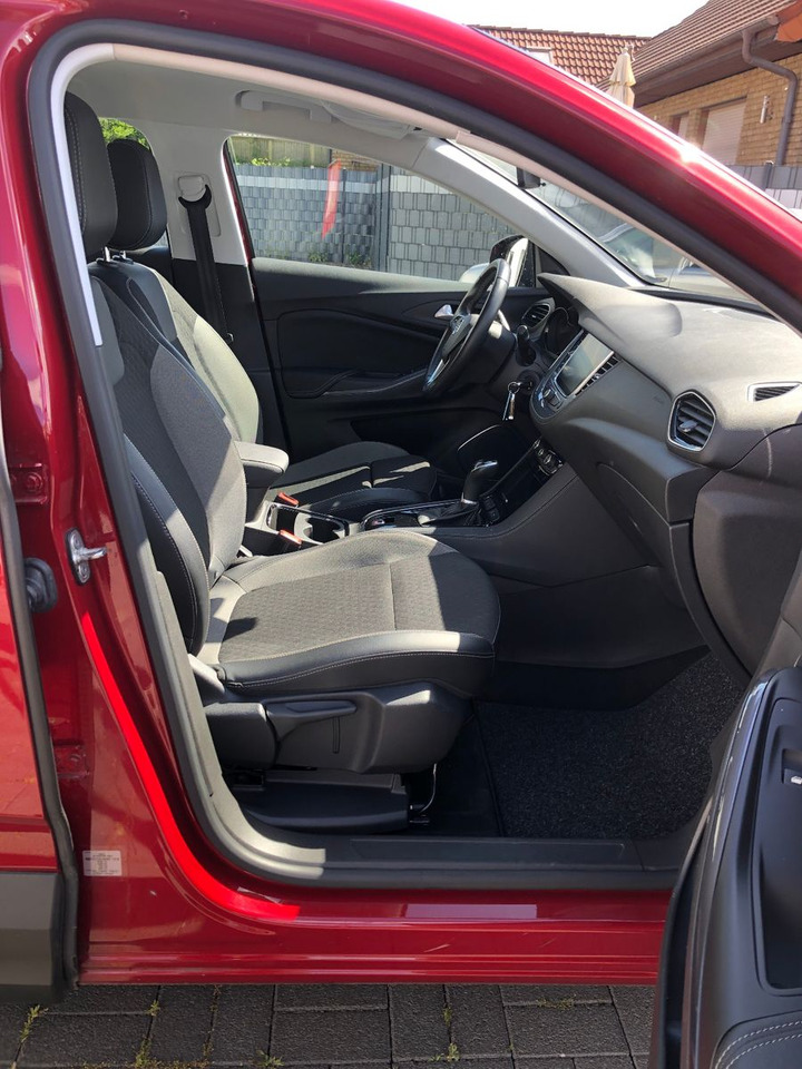 SUV/ Todoterreno Opel Grandland (X) 1.5 D Automatik Business Edition: foto 15