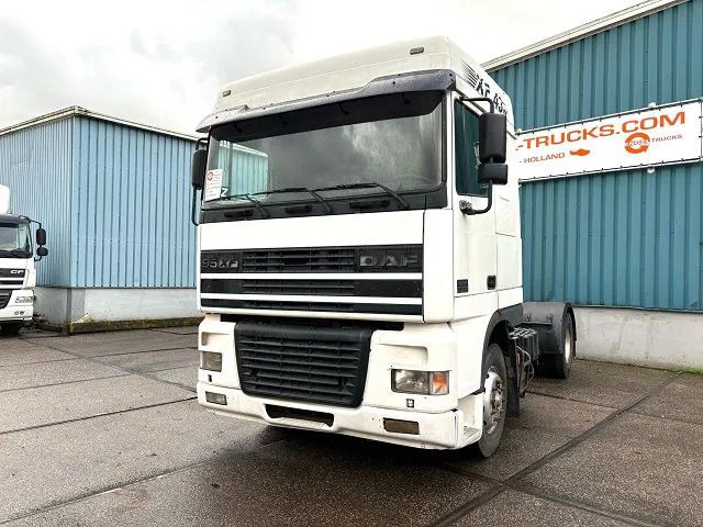DAF 95.430 XF SPACECAB (EURO 3 / ZF16 MANUAL GEARBOX / ZF-INTARDER / AIRCONDITIONING) - Cabeza tractora: foto 1 DAF 95.430 XF SPACECAB (EURO 3 / ZF16 MANUAL GEARBOX / ZF-INTARDER / AIRCONDITIONING) - Cabeza tractora: foto 1
