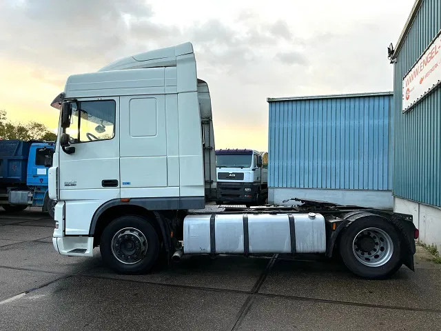 DAF XF 105.460 SPACECAB (ZF MANUAL GEARBOX / MX-BRAKE / 870+430 LITER TANK / EURO 5 EEV / AIRCONDITIONING / FRIDGE) - Cabeza tractora: foto 5 DAF XF 105.460 SPACECAB (ZF MANUAL GEARBOX / MX-BRAKE / 870+430 LITER TANK / EURO 5 EEV / AIRCONDITIONING / FRIDGE) - Cabeza tractora: foto 5