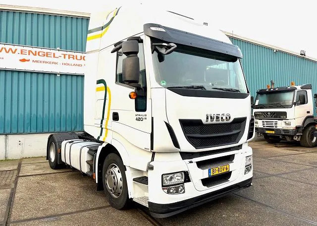 Iveco Stralis AS440S42T/P HI-WAY DUTCH TRUCK (APK/TUV -> 02-2024 / EURO 6 / AS-TRONIC / 2 TANKS / LEATHER SEATS / FRIDGE) - Cabeza tractora: foto 2 Iveco Stralis AS440S42T/P HI-WAY DUTCH TRUCK (APK/TUV -> 02-2024 / EURO 6 / AS-TRONIC / 2 TANKS / LEATHER SEATS / FRIDGE) - Cabeza tractora: foto 2