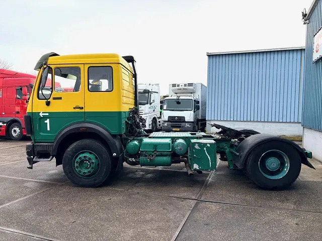 Mercedes-Benz SK 1635LS V8 SLEEPERCAB (EPS / REDUCTION AXLE / ONLY 570.000 KM!!) - Cabeza tractora: foto 5 Mercedes-Benz SK 1635LS V8 SLEEPERCAB (EPS / REDUCTION AXLE / ONLY 570.000 KM!!) - Cabeza tractora: foto 5