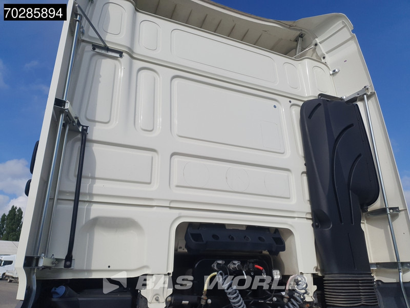 DAF XF 480 4X2 SC ACC Standklima Euro 6 - Cabeza tractora: foto 5 DAF XF 480 4X2 SC ACC Standklima Euro 6 - Cabeza tractora: foto 5