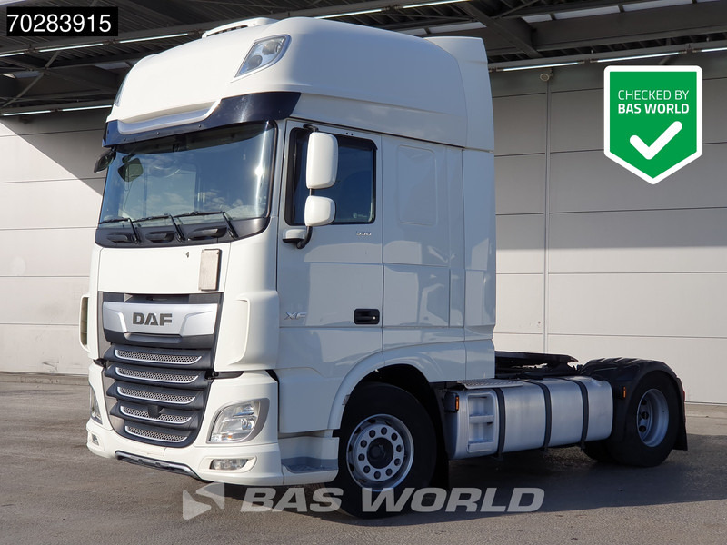 DAF XF 530 4X2 Retarder Compressor Standklima PTO - Cabeza tractora: foto 1 DAF XF 530 4X2 Retarder Compressor Standklima PTO - Cabeza tractora: foto 1