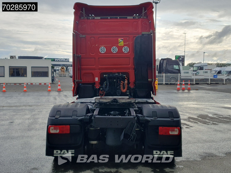 DAF XF 530 4X2 SC ACC Standklima Euro 6 - Cabeza tractora: foto 3 DAF XF 530 4X2 SC ACC Standklima Euro 6 - Cabeza tractora: foto 3
