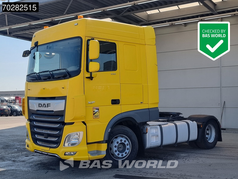 DAF XF 530 4X2 SC Full-Air Navi - Cabeza tractora: foto 1 DAF XF 530 4X2 SC Full-Air Navi - Cabeza tractora: foto 1