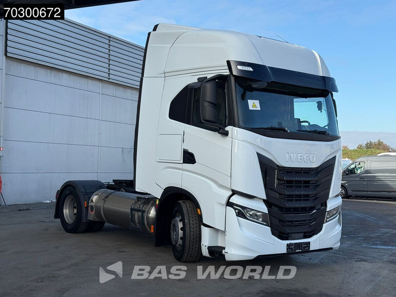 Iveco S-Way 460 4X2 LNG! Retarder 2xTanks ACC LED Euro 6 - Cabeza tractora: foto 5 Iveco S-Way 460 4X2 LNG! Retarder 2xTanks ACC LED Euro 6 - Cabeza tractora: foto 5