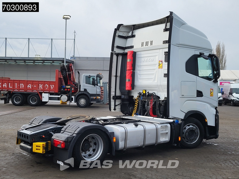 Iveco S-Way 460 S-Way 4X2 Mega Retarder 2xTanks ACC Euro 6 - Cabeza tractora: foto 5 Iveco S-Way 460 S-Way 4X2 Mega Retarder 2xTanks ACC Euro 6 - Cabeza tractora: foto 5