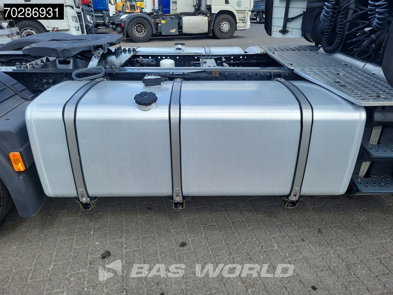 Cabeza tractora Iveco S-Way 480 4X2 Retarder 2xTanks ACC Standklima Euro 6: foto 16