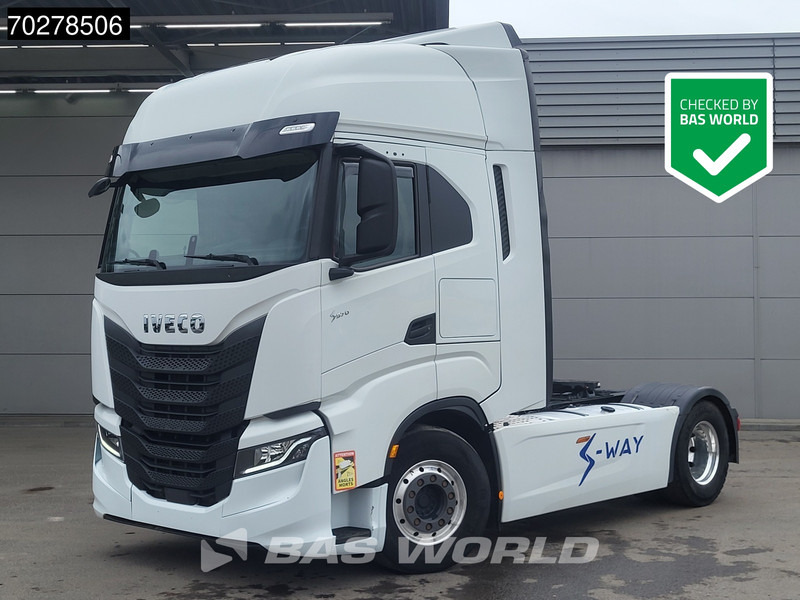 Iveco S-Way 570 S-Way 4X2 Retarder 2x Tanks Standklima Navi Alcoa's - Cabeza tractora: foto 1 Iveco S-Way 570 S-Way 4X2 Retarder 2x Tanks Standklima Navi Alcoa's - Cabeza tractora: foto 1
