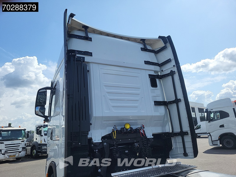 Cabeza tractora nuevo Iveco S-Way 580 4X2 NEW! 2x Tanks Navi ACC Standklima: foto 7