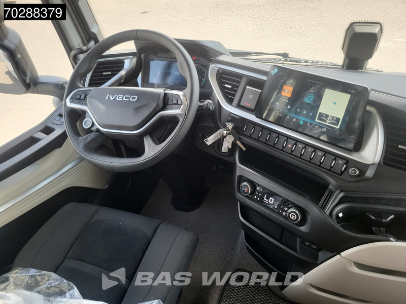 Cabeza tractora nuevo Iveco S-Way 580 4X2 NEW! 2x Tanks Navi ACC Standklima: foto 18
