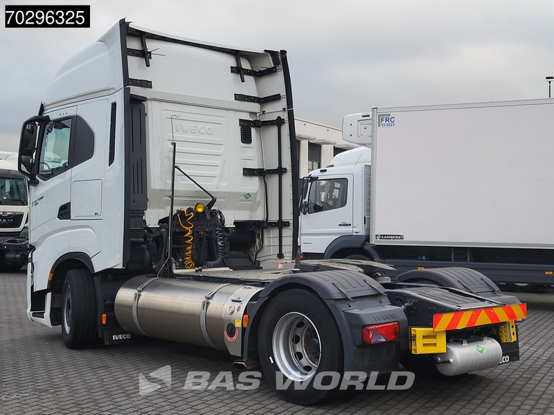 Iveco S-Way S-Way 4X2 LNG! Retarder 2X Tanks - Cabeza tractora: foto 3 Iveco S-Way S-Way 4X2 LNG! Retarder 2X Tanks - Cabeza tractora: foto 3