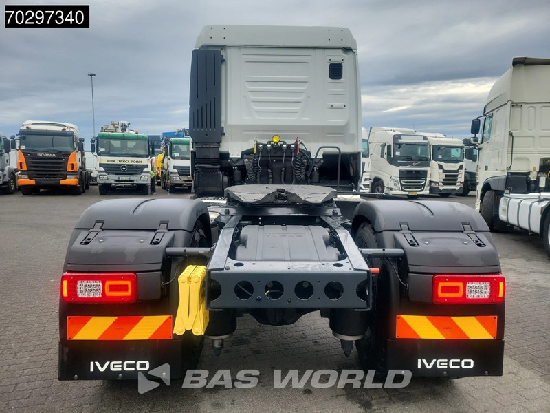 Iveco X-Way 500 4X2 NEW! Retarder Big-Axle Standklima MirrorCam Navi LED ACC Euro 6 - Cabeza tractora: foto 3 Iveco X-Way 500 4X2 NEW! Retarder Big-Axle Standklima MirrorCam Navi LED ACC Euro 6 - Cabeza tractora: foto 3