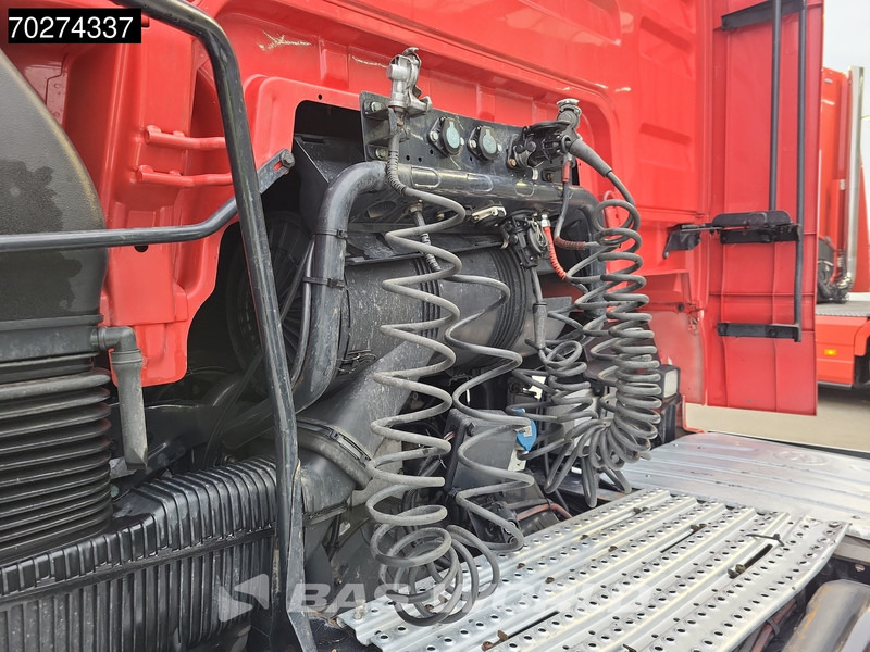 MAN TGX 18.460 4X2 XLX Retarder 2x Tanks - Cabeza tractora: foto 5 MAN TGX 18.460 4X2 XLX Retarder 2x Tanks - Cabeza tractora: foto 5