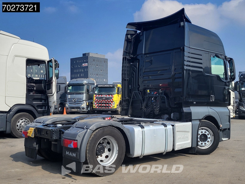 MAN TGX 18.460 4X2 XXL 2x Tanks Retarder ACC - Cabeza tractora: foto 5 MAN TGX 18.460 4X2 XXL 2x Tanks Retarder ACC - Cabeza tractora: foto 5