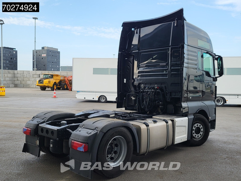 MAN TGX 18.470 4X2 XXL Retarder 2x Tanks ACC Navi - Cabeza tractora: foto 5 MAN TGX 18.470 4X2 XXL Retarder 2x Tanks ACC Navi - Cabeza tractora: foto 5