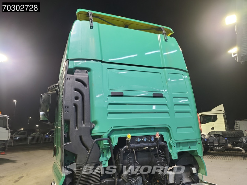 MAN TGX 18.500 4X2 Mega XXL Retarder 2xTanks ACC Euro 6 - Cabeza tractora: foto 3 MAN TGX 18.500 4X2 Mega XXL Retarder 2xTanks ACC Euro 6 - Cabeza tractora: foto 3