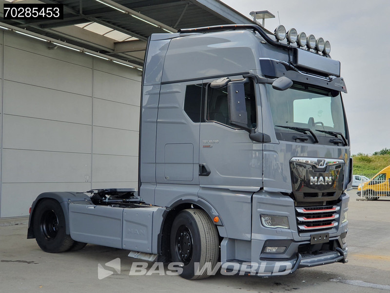 MAN TGX 18.510 4X2 Individual Lion S! GX Retarder Full-Air 2x Tanks ACC LED Standklima - Cabeza tractora: foto 3 MAN TGX 18.510 4X2 Individual Lion S! GX Retarder Full-Air 2x Tanks ACC LED Standklima - Cabeza tractora: foto 3