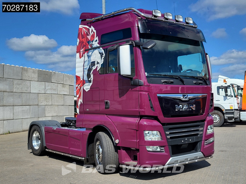 MAN TGX 18.580 4X2 XXL Retarder 2x Tanks Standklima Xenon ACC Navi - Cabeza tractora: foto 3 MAN TGX 18.580 4X2 XXL Retarder 2x Tanks Standklima Xenon ACC Navi - Cabeza tractora: foto 3