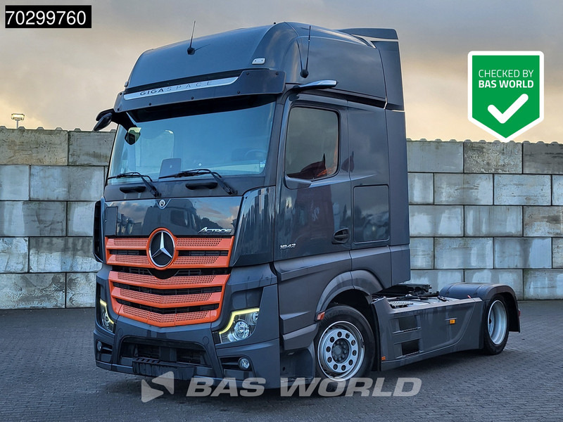 Mercedes-Benz Actros 1842 4X2 GigaSpace Mega Retarder 2xTanks ACC Standklima Euro 6 - Cabeza tractora: foto 1 Mercedes-Benz Actros 1842 4X2 GigaSpace Mega Retarder 2xTanks ACC Standklima Euro 6 - Cabeza tractora: foto 1