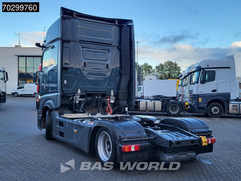 Mercedes-Benz Actros 1842 4X2 GigaSpace Mega Retarder 2xTanks ACC Standklima Euro 6 - Cabeza tractora: foto 2 Mercedes-Benz Actros 1842 4X2 GigaSpace Mega Retarder 2xTanks ACC Standklima Euro 6 - Cabeza tractora: foto 2