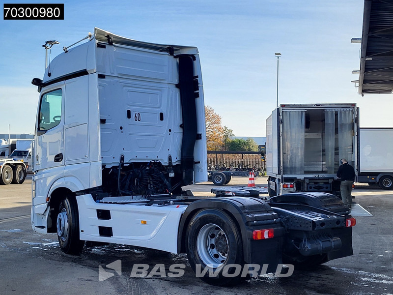 Mercedes-Benz Actros 1853 Actros 4X2 BigSpace Retarder Full-Air Hydraulik Standklima - Cabeza tractora: foto 2 Mercedes-Benz Actros 1853 Actros 4X2 BigSpace Retarder Full-Air Hydraulik Standklima - Cabeza tractora: foto 2