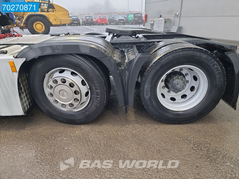 Cabeza tractora Mercedes-Benz Actros 2540 Actros 6X2 StreamSpace MP5 Lenkachse: foto 9