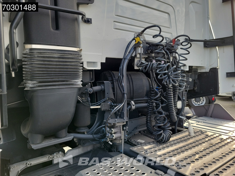 Renault T 480 4X2 Low Mileage! 80% Tyres NL-Truck HSC 2x Tanks - Cabeza tractora: foto 5 Renault T 480 4X2 Low Mileage! 80% Tyres NL-Truck HSC 2x Tanks - Cabeza tractora: foto 5