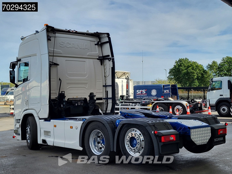 Scania R580 P 6X2 Full-Air Retarder Lift-Axle Leder ACC LED Euro 6 - Cabeza tractora: foto 2 Scania R580 P 6X2 Full-Air Retarder Lift-Axle Leder ACC LED Euro 6 - Cabeza tractora: foto 2