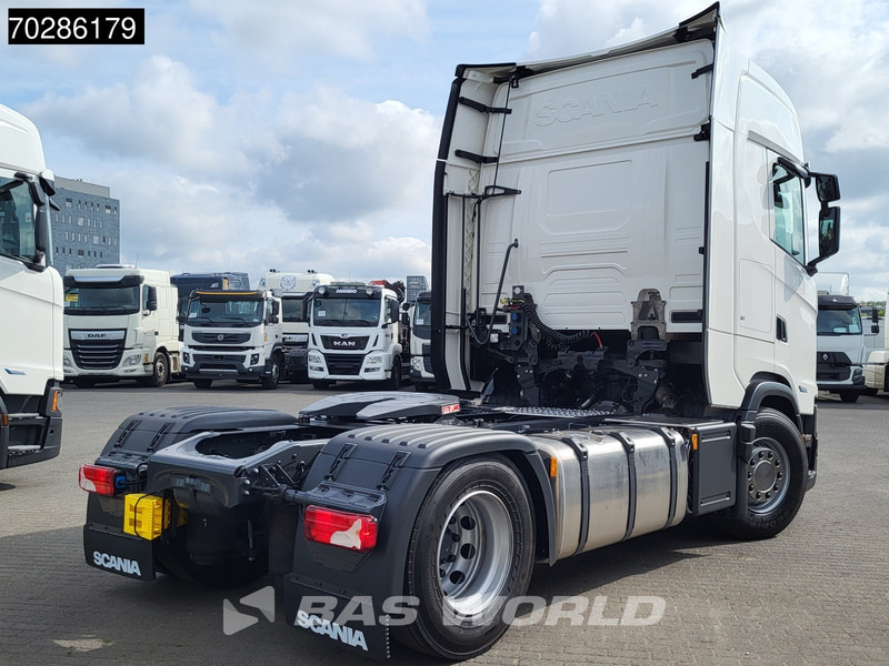 Cabeza tractora nuevo Scania S500 S 4X2 NEW! Retarder 2x Tanks Standklima ACC: foto 6