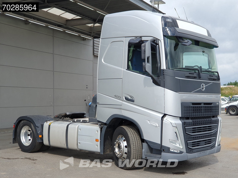 Volvo FH 420 FH 4X2 Globetrotter Alcoa LED ACC Euro 6 - Cabeza tractora: foto 3 Volvo FH 420 FH 4X2 Globetrotter Alcoa LED ACC Euro 6 - Cabeza tractora: foto 3